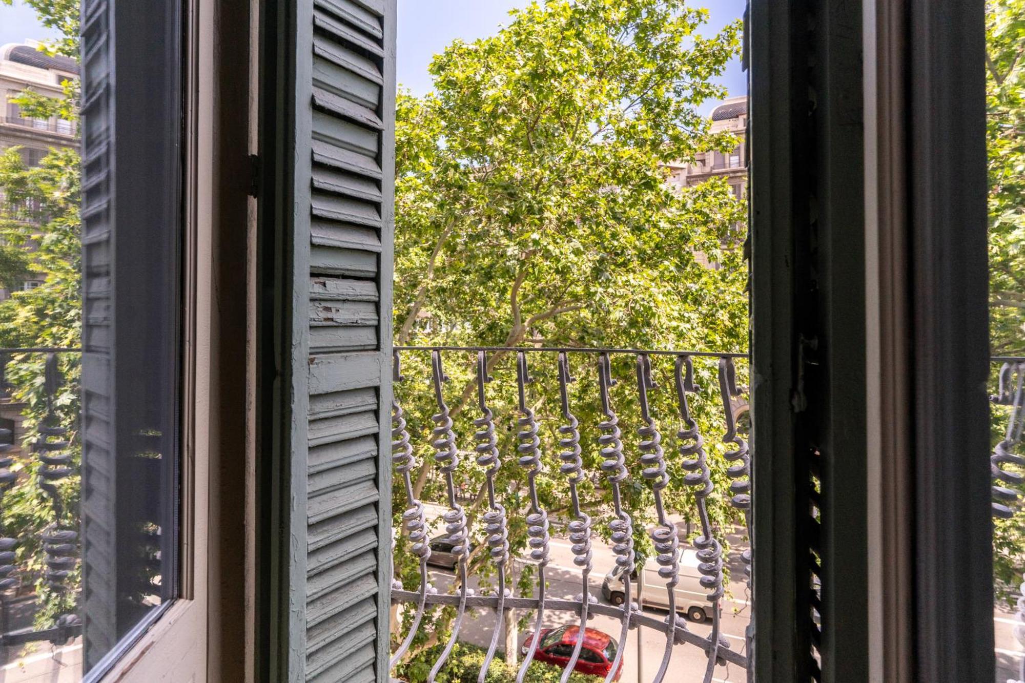 Apartamento Gran Vía by The Streets Barcelona Exterior foto